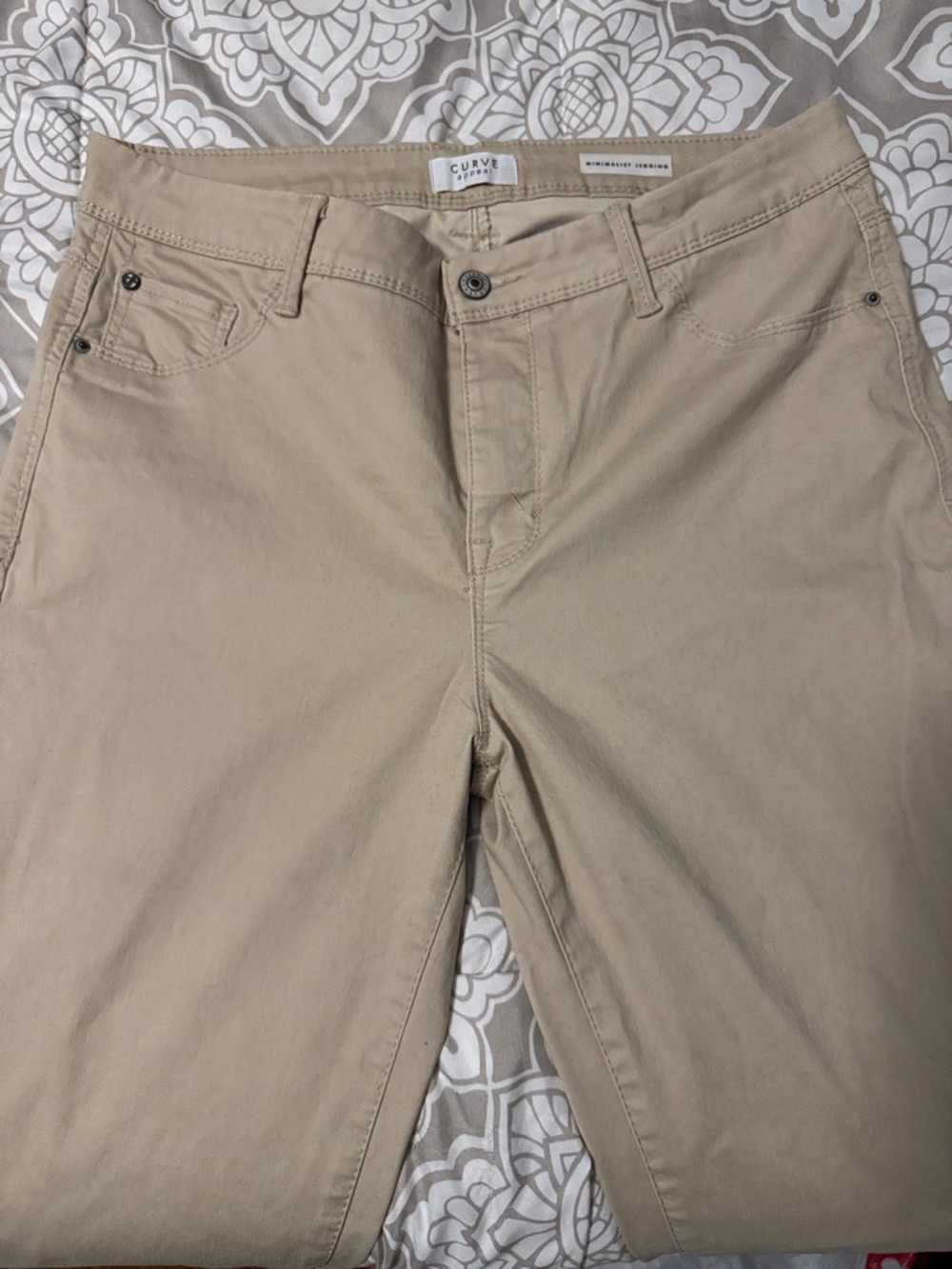 Curve Appeal Women’s Khaki Minimalist Jegging Size 12